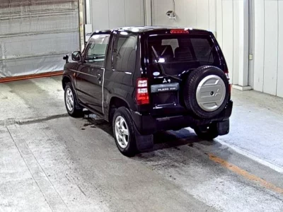 MITSUBISHI PAJERO MINI