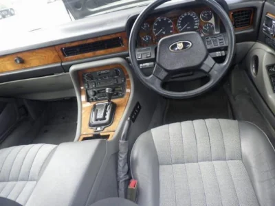JAGUAR XJ6