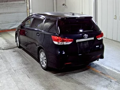 TOYOTA WISH