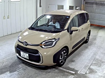 TOYOTA SIENTA
