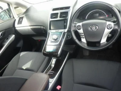 TOYOTA SAI