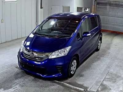 HONDA FREED