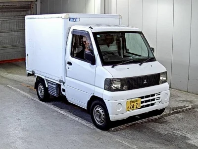 MITSUBISHI MINICAB TRUCK