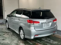 Цена авто Toyota Wish с аукционов Японии, номер кузова ZGE20W, пробег 190 000, оценка 2