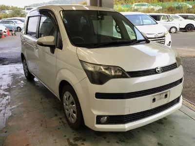 TOYOTA SPADE