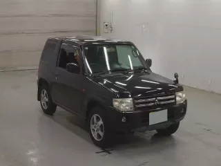 MITSUBISHI PAJERO MINI