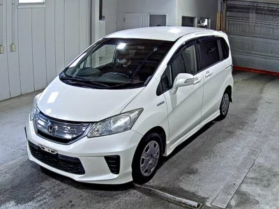 HONDA FREED