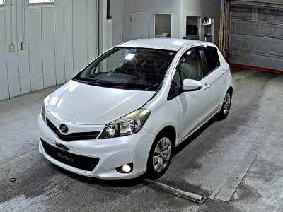 TOYOTA VITZ
