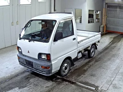 MITSUBISHI MINICAB TRUCK