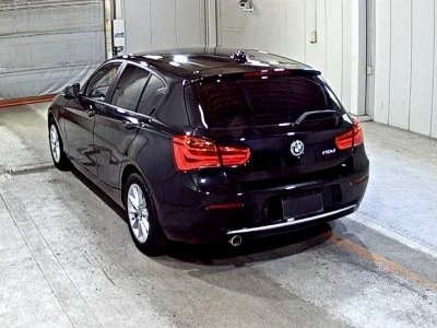 BMW 1 SERIES