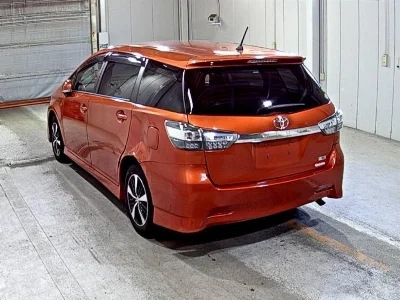 TOYOTA WISH