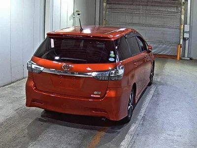 TOYOTA WISH
