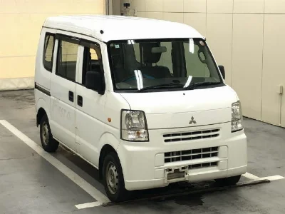 MITSUBISHI MINICAB