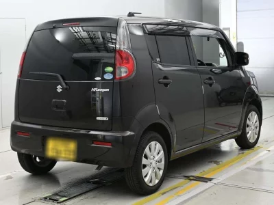 SUZUKI MRWAGON