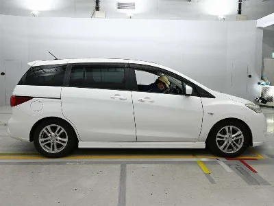 NISSAN LAFESTA