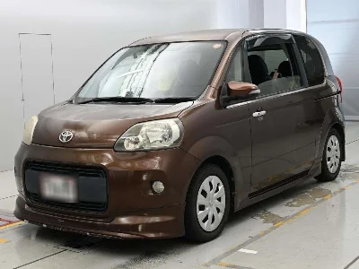 TOYOTA PORTE