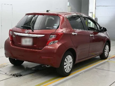 TOYOTA VITZ