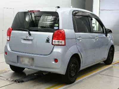 TOYOTA PORTE