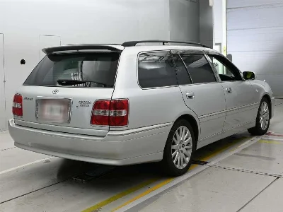 TOYOTA CROWN ESTATE