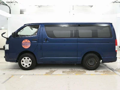 TOYOTA REGIUS VAN