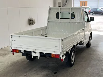 TOYOTA LITE ACE TRUCK