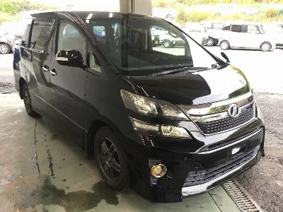 TOYOTA VELLFIRE