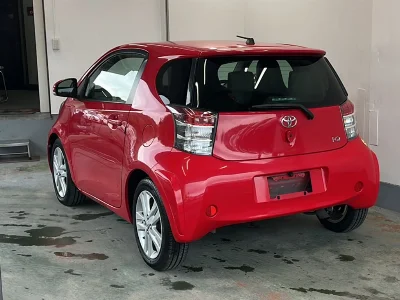 TOYOTA IQ