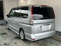 Цена авто Nissan Serena с аукционов Японии, номер кузова CC25, пробег 91 000, оценка 2