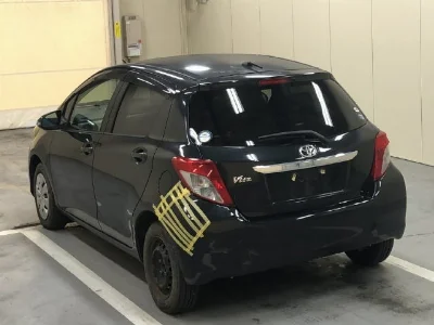 TOYOTA VITZ