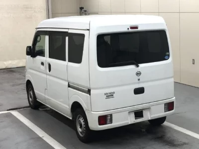 NISSAN CLIPPER VAN