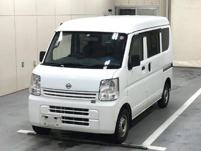 NISSAN CLIPPER VAN