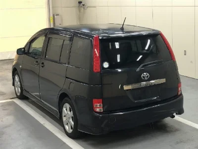 TOYOTA ISIS