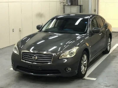 NISSAN FUGA