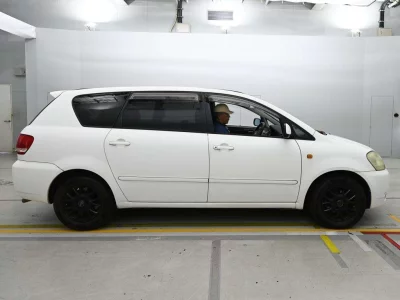 TOYOTA IPSUM