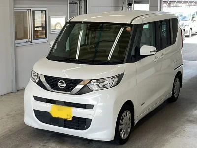 NISSAN ROOX