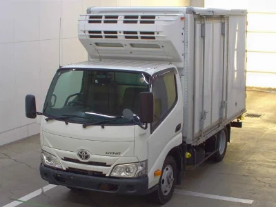 TOYOTA DYNA