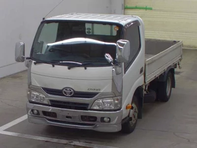 TOYOTA DYNA