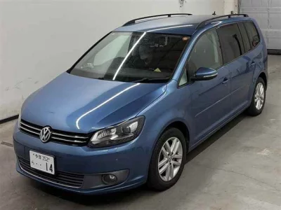 VOLKSWAGEN GOLF TOURAN