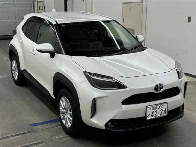 TOYOTA YARIS CROSS