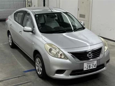 NISSAN TIIDA LATIO