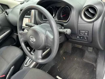 NISSAN TIIDA LATIO