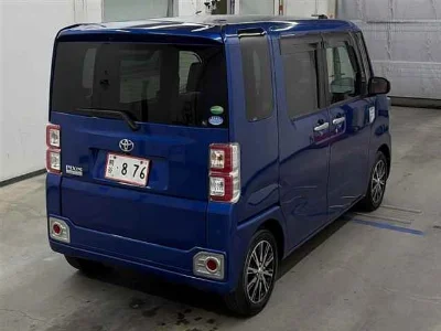 TOYOTA PIXIS MEGA