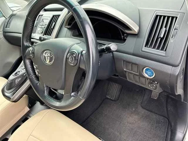 TOYOTA SAI