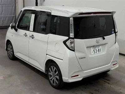 TOYOTA TANK