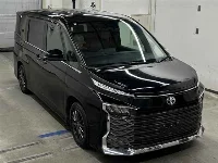 Цена авто Toyota Voxy с аукционов Японии, номер кузова MZRA90W, пробег 31 000, оценка 6