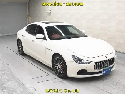MASERATI GHIBLI