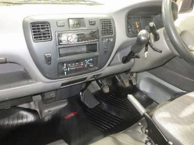 TOYOTA LITE ACE TRUCK