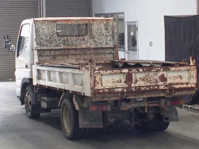 MITSUBISHI CANTER