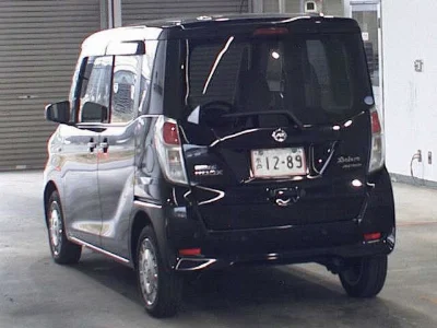 NISSAN DAYZ ROOX