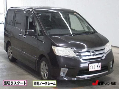 NISSAN SERENA